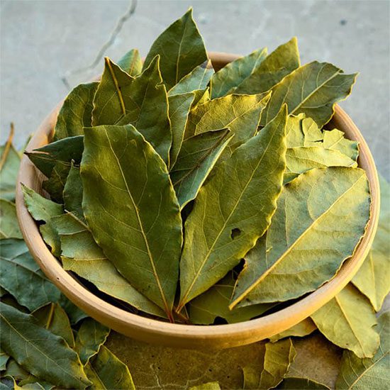 Bay leaves contain antioxidants.
