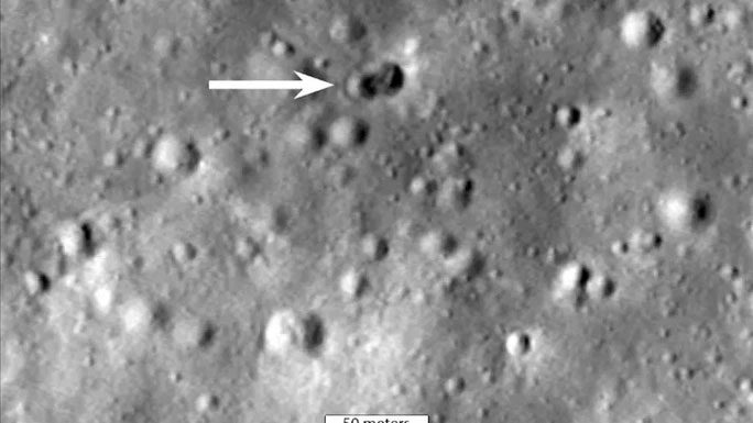 The Moon is one of the latest "victims" of debris from space activities