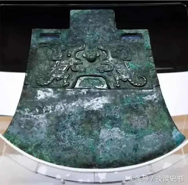 The world's earliest crafted axe blade.