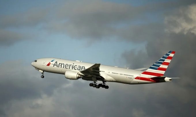 American Airlines Boeing 777