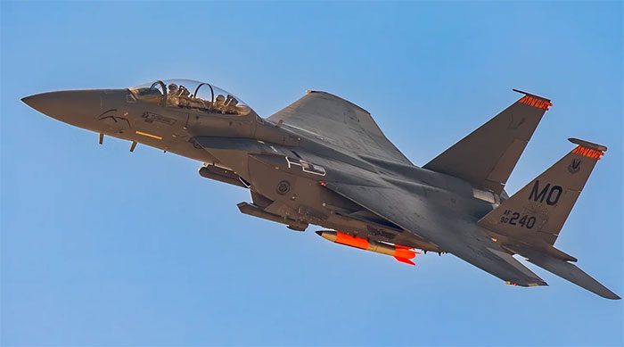 An F-15 carrying a simulated version of the B61 nuclear bomb.