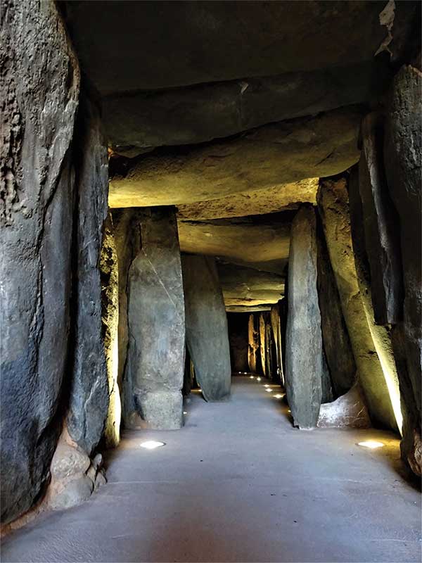 The passage inside the dolmen.