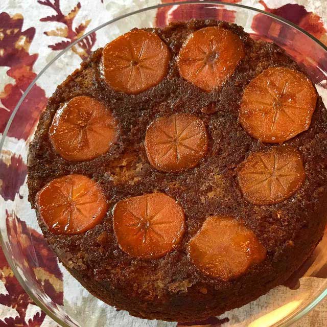 There are many ways to add persimmons to your diet.