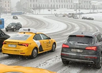 moscow snowstorm rare encounter 131286