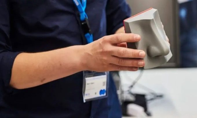 Sensors from NTT mounted on a 3D printed electronic nose.