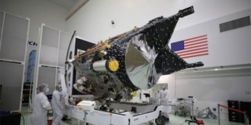 nasa sets record communication light speed 16 million km 131206