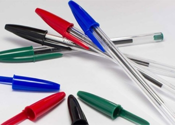 no change in design after more than 7 decades the bic cristal ballpoint pen is evidence of an ideal product 129611