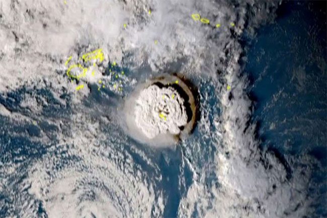 Satellite image: Volcano eruption causing tsunami in Tonga.