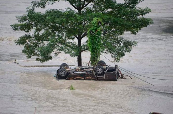 The disaster occurred after an unusually rainy summer in northern India.