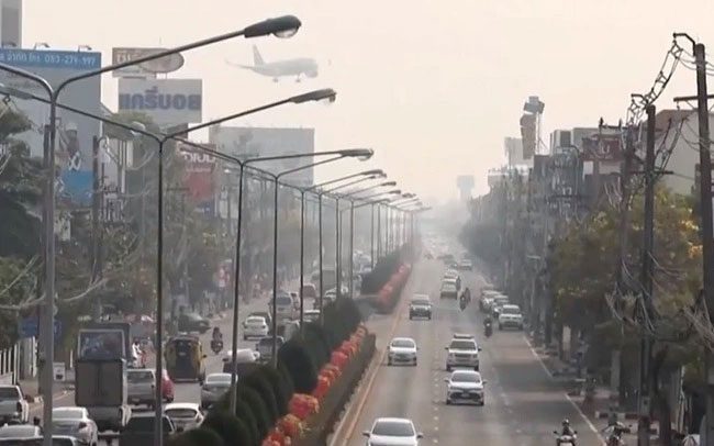 Long-term exposure to fine dust can lead to chronic diseases among the population.