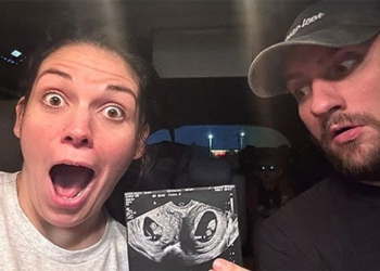 pregnant with twins and carrying two fetuses 131107