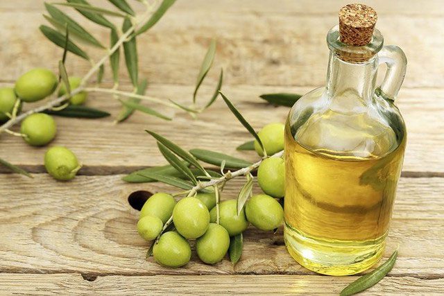 Olive oil can improve blood sugar control.