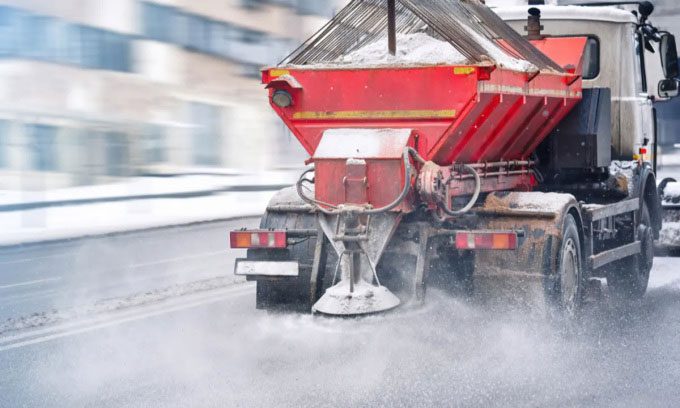 Salt spread on roads during cold seasons is one of the main causes.