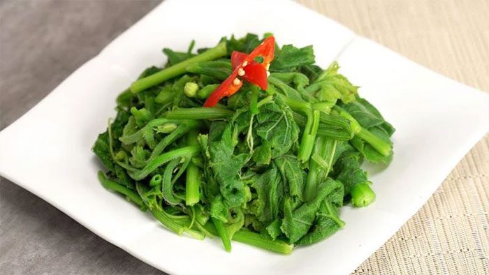 Pumpkin greens contain oxalates, which may contribute to kidney stone formation.