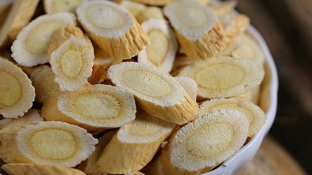 Astragalus helps lower high blood sugar when used daily.
