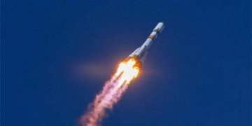 rocket carries mandarin oranges and quail eggs to international space station 131365