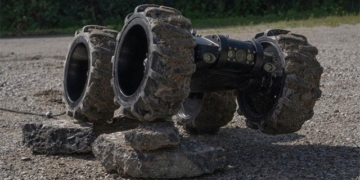 self driving robot can walk on land and underwater 130623