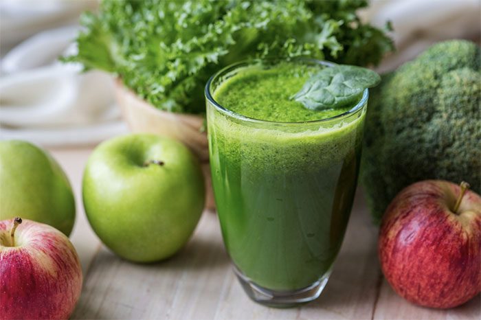 Apple and Greens Smoothie