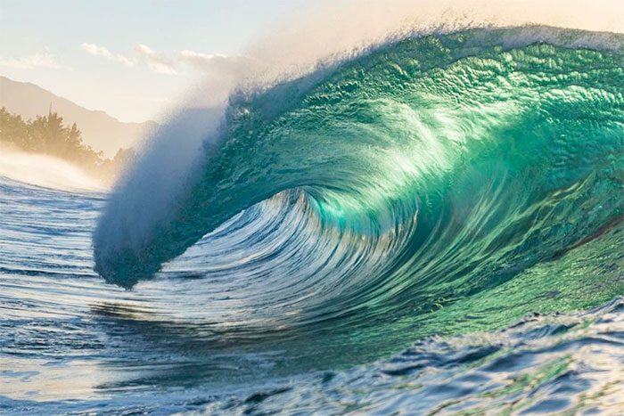 New invention converts seawater into freshwater using solar energy.