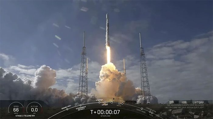 SpaceX's Falcon 9 rocket carrying 60 Starlink satellites launches
