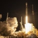spacex sets record launching rocket into orbit 129681