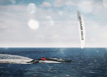 super yacht sails 150km h on river just with wind power 119842