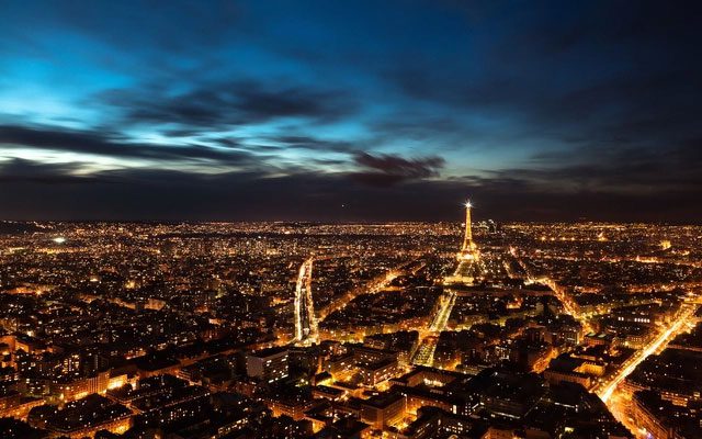 The splendid capital of Paris possesses a unique beauty.