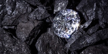 the most valuable precious stone in the earth 130549