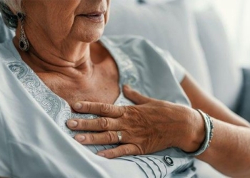 the time when bleeding heart occurs in a week everyone should know to prevent 130371