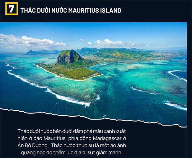 Underwater waterfall
