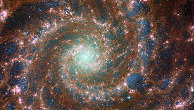 Image of the Phantom Galaxy captured by the Hubble Telescope.