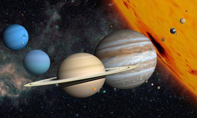 Many planets in the universe are spherical.