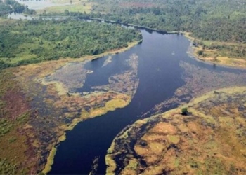 this is the river with the black water in the world 130532