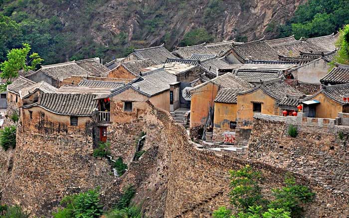 Thuan De Xia Village.