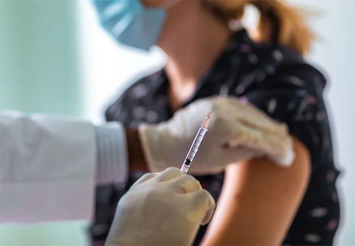 Vaccination is the best way to prevent airborne infectious diseases.