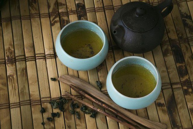 Green tea may reduce the risk of bowel inflammation.