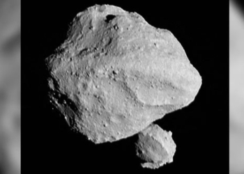 unexpected discovery of the hidden companion of the dwarf planet dinkinesh 130928