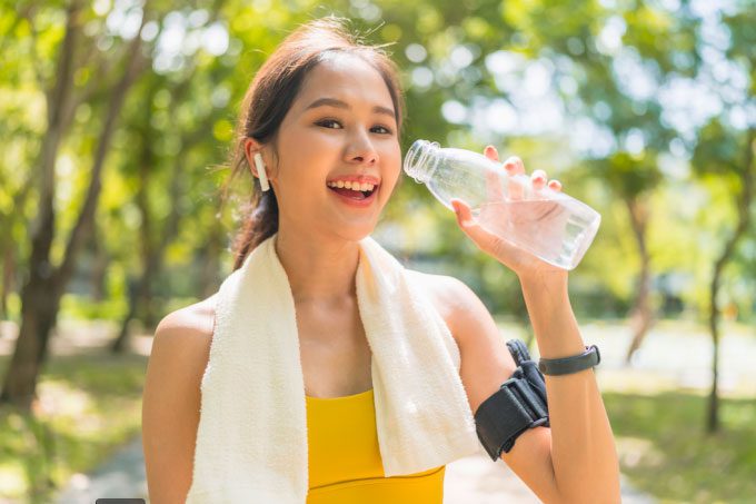 Drinking plenty of water and wearing breathable clothing helps alleviate symptoms.