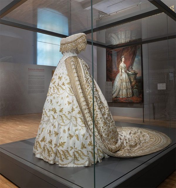 A handcrafted replica showing Empress Sisi's wedding dress
