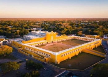 visiting the unique yellow city with all facades painted brightly in yellow unlike anywhere else in the world 124689