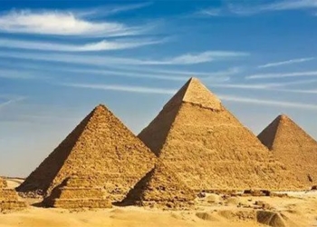 water levels sink every year equivalent to 7 000 giza pyramid 130894