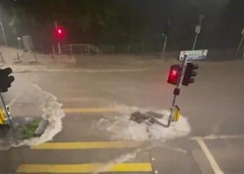 why hong kong is experiencing unusually heavy rain 129718
