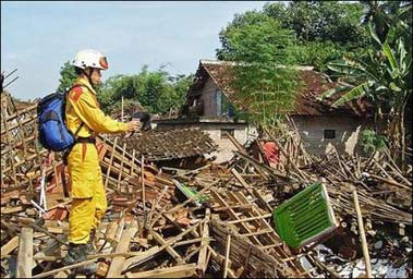 14quake indonesia