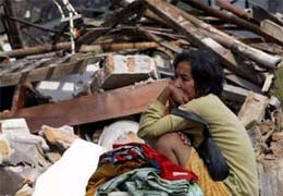 Victims of the earthquake on the morning of May 27, 2006, in Yogyakarta, near Jakarta, Indonesia