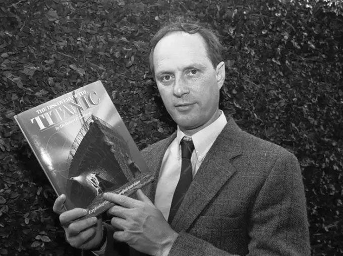 Robert Ballard on a book tour in 1987.