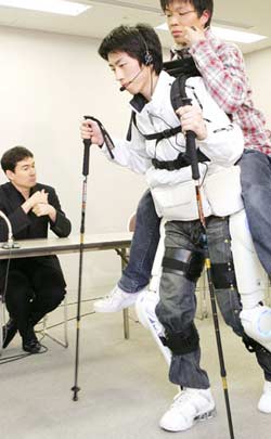 Seiji Uchida Practicing Climbing