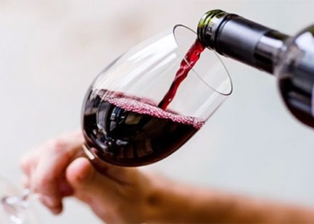 a large study shows drinking alcohol increases risk of 60 diseases 127995