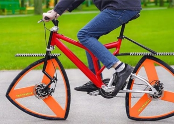 after bike square wheel engineer ukrainian continues to launch tricycle 127680
