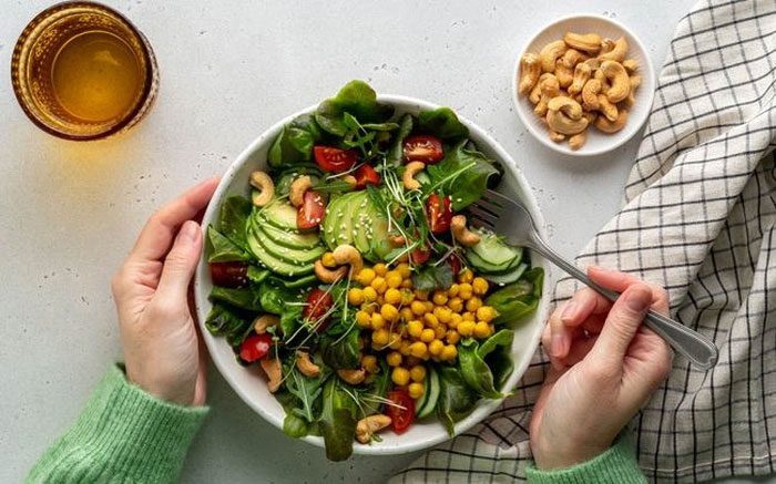 Raw vegan diet increases the risk of vitamin and mineral deficiencies