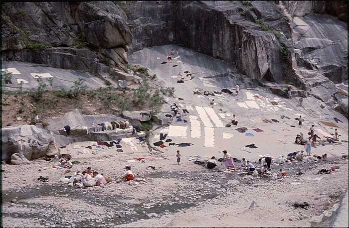 The Han River was once a gathering spot for families to wash and dry clothes on rocks